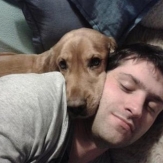BESA AL PERRO Y LUEGO QUIERE QUE LO BESE BESA AL PERRO Y LUEGO QUIERE QUE LO BESE