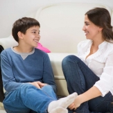 MI HIJO ME CELA A MÍ Y A MI ESPOSO MI HIJO ME CELA A MÍ Y A MI ESPOSO
