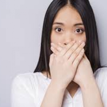 A ÉL LE GUSTA QUE LO ESTIMULE POR DETRÁS