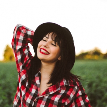 NO ME HACEN FALTA LOS HOMBRES.