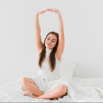 SOLO CONSIGUE EL ORGASMO SENTADA