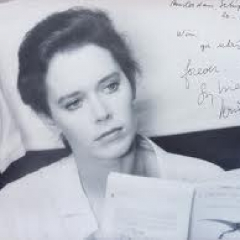 “…Me sentí como la primera vez que me vino la menstruación: orgullosa de ser mujer…”  - Sylvia Kristel  